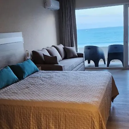 Quequen - Vista Al Mar Apartment Exterior photo