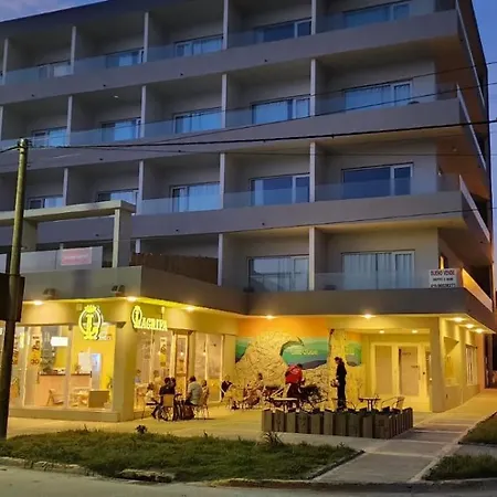 Quequen - Vista Al Mar Apartment Exterior photo
